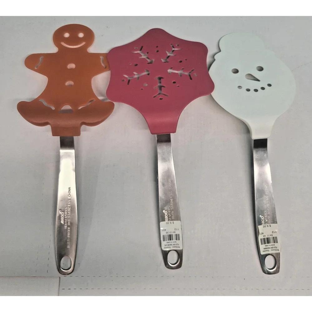 WIlliams Sonoma Snowflake Snowman Gingerbread Man Amco Spatulas Holiday Set of 3